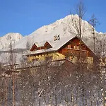 Privat Iva Smokovec בית אירוח *