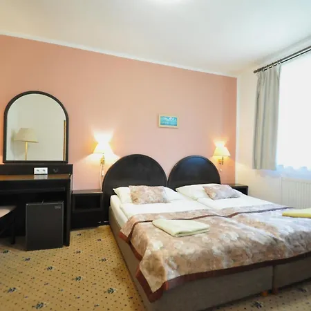 Privat Iva Smokovec *